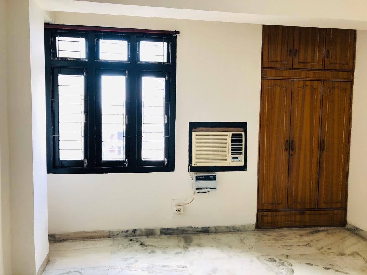 Unfurnished 3bhk in Ganeshguri, Guwahati, Assam, India for Rent